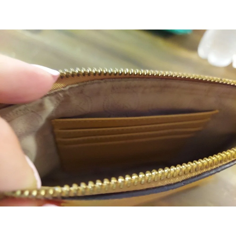 MICHAEL Michael Kors Jet Set Travel‎ Bag Wrislet MK Logo Wildberry Tan MK